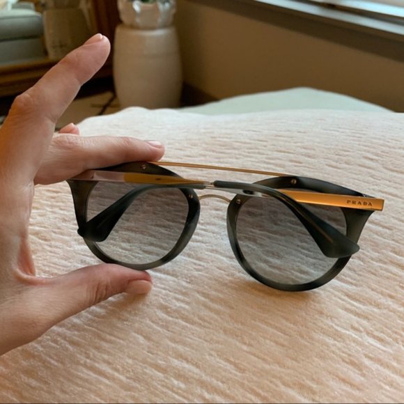 Prada Catwalk Cinema Phantos Sunglasses NWT